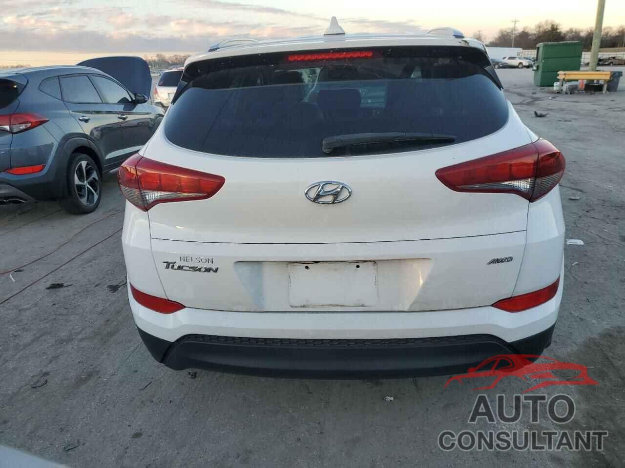 HYUNDAI TUCSON 2018 - KM8J3CA43JU689469