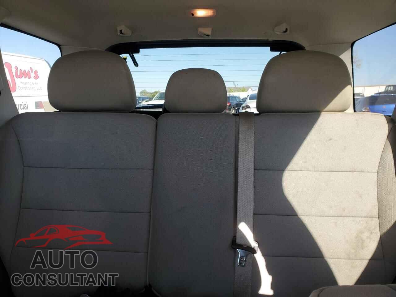 FORD ESCAPE 2012 - 1FMCU9D79CKA28011