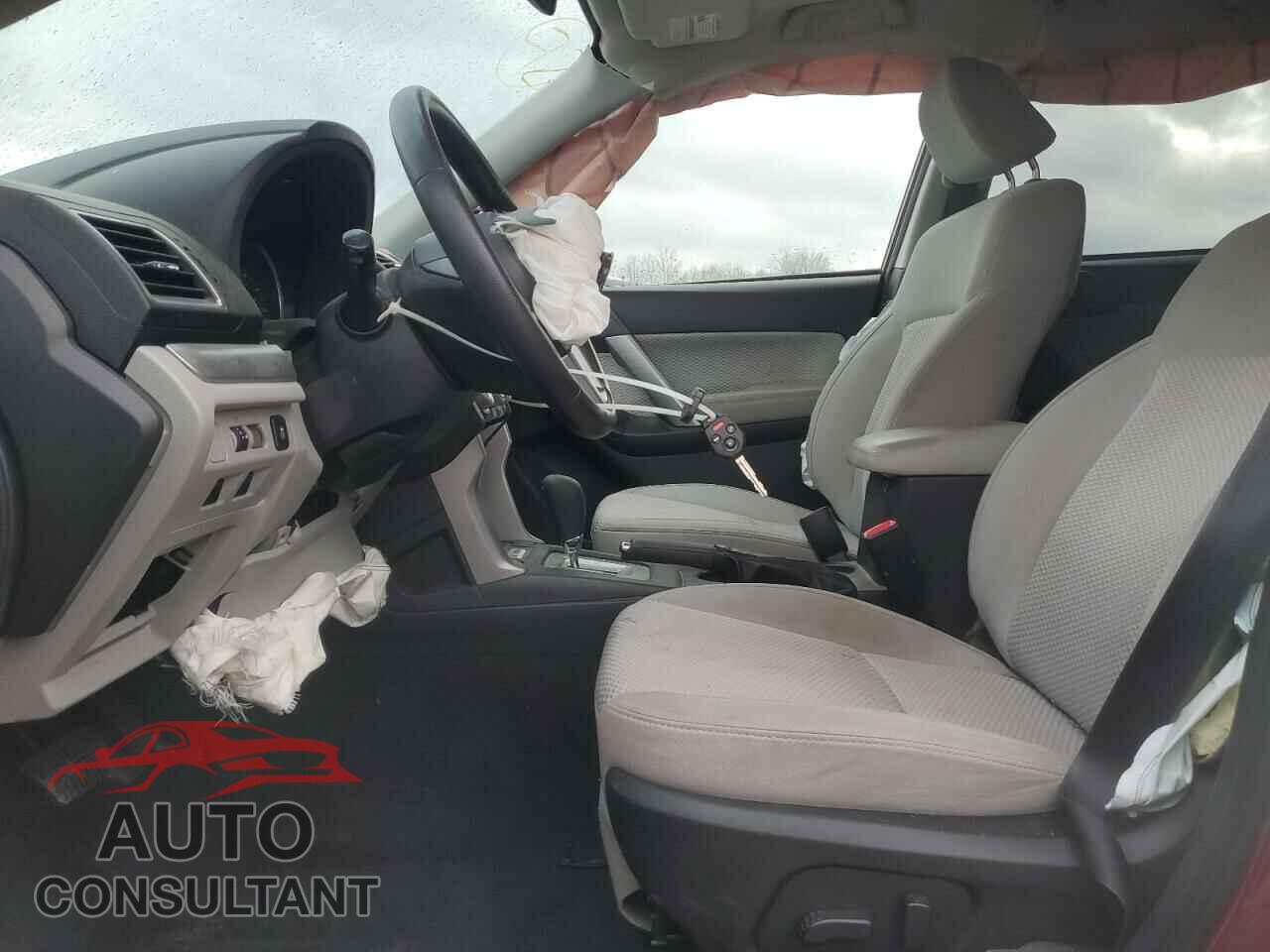 SUBARU FORESTER 2017 - JF2SJAEC5HH528047