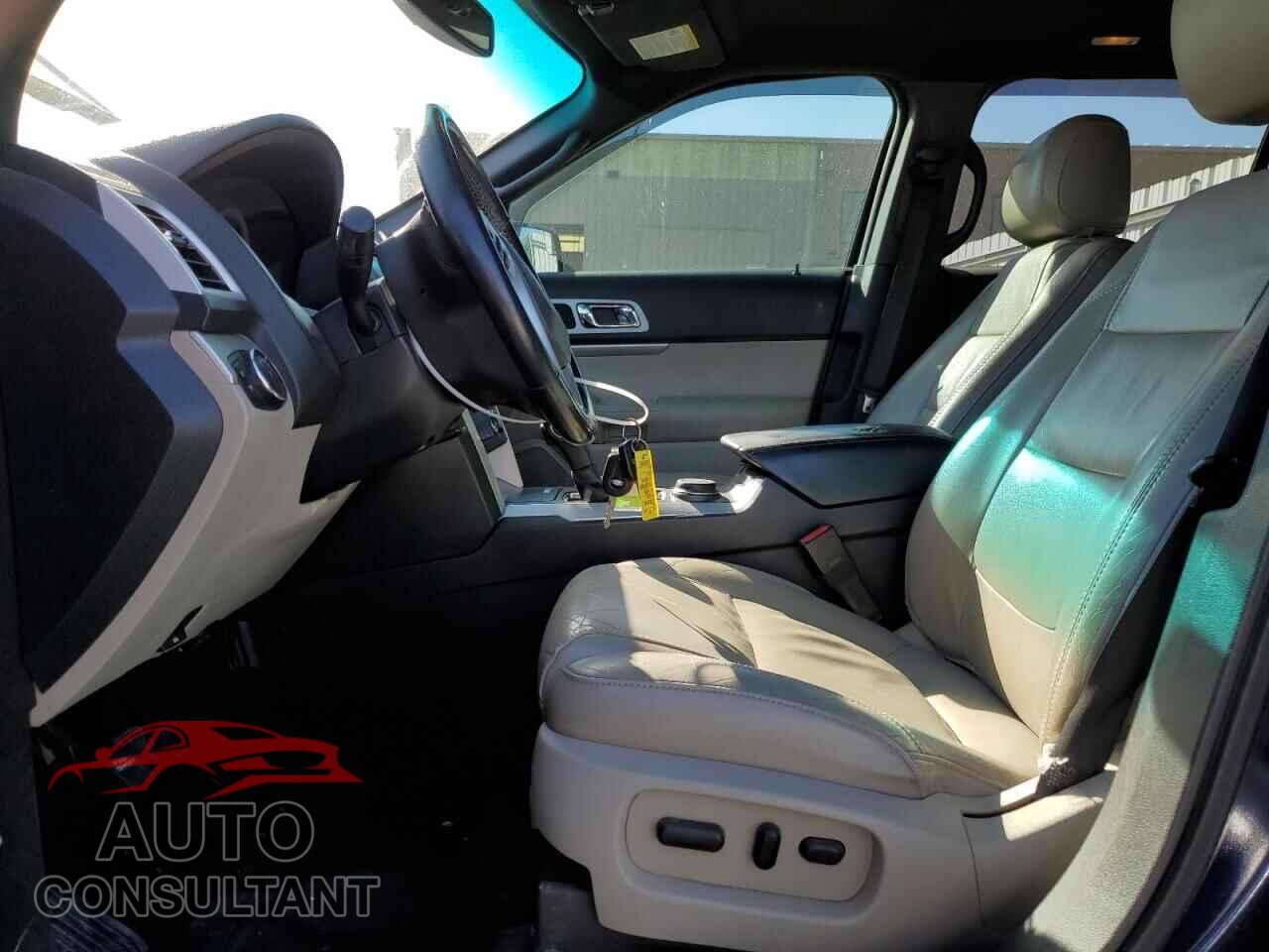FORD EXPLORER 2011 - 1FMHK8D87BGA81628
