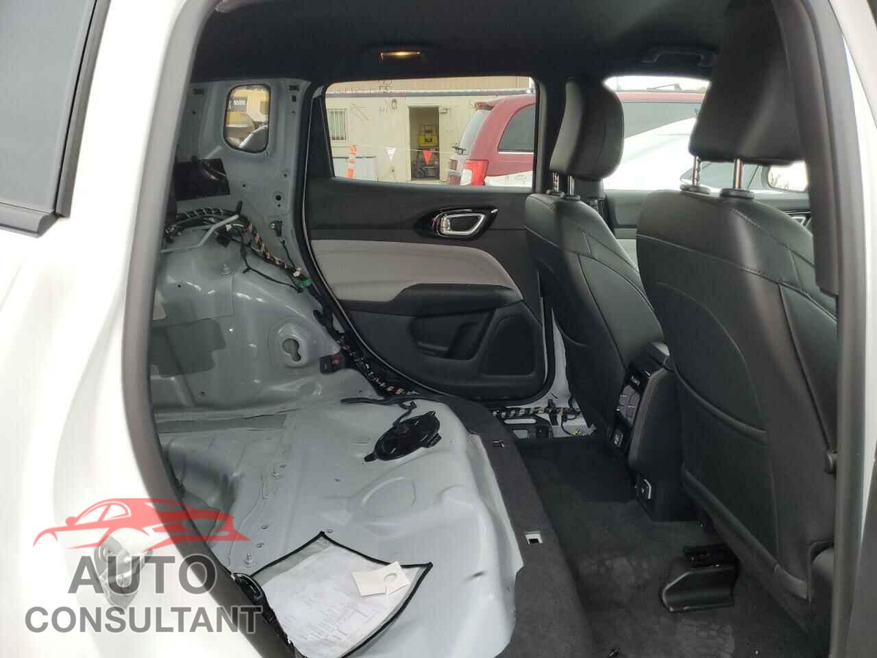 JEEP COMPASS 2025 - 3C4NJDCN0ST511652