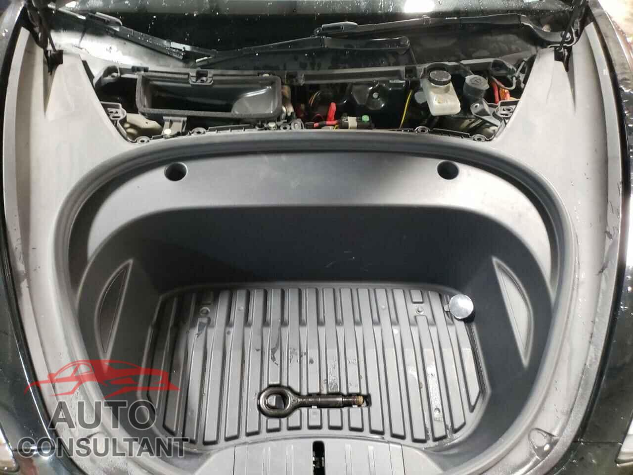 TESLA MODEL 3 2022 - 5YJ3E1EA1NF303867