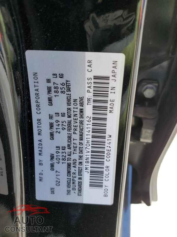 MAZDA 3 2017 - JM1BN1V70H1141162