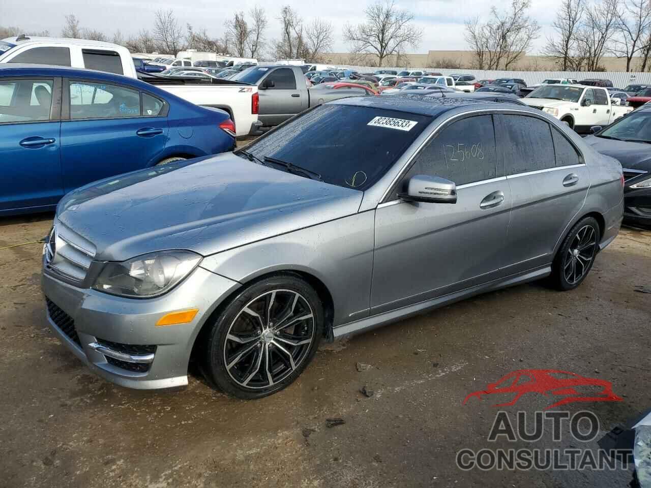 MERCEDES-BENZ C-CLASS 2012 - WDDGF8BB2CR200992