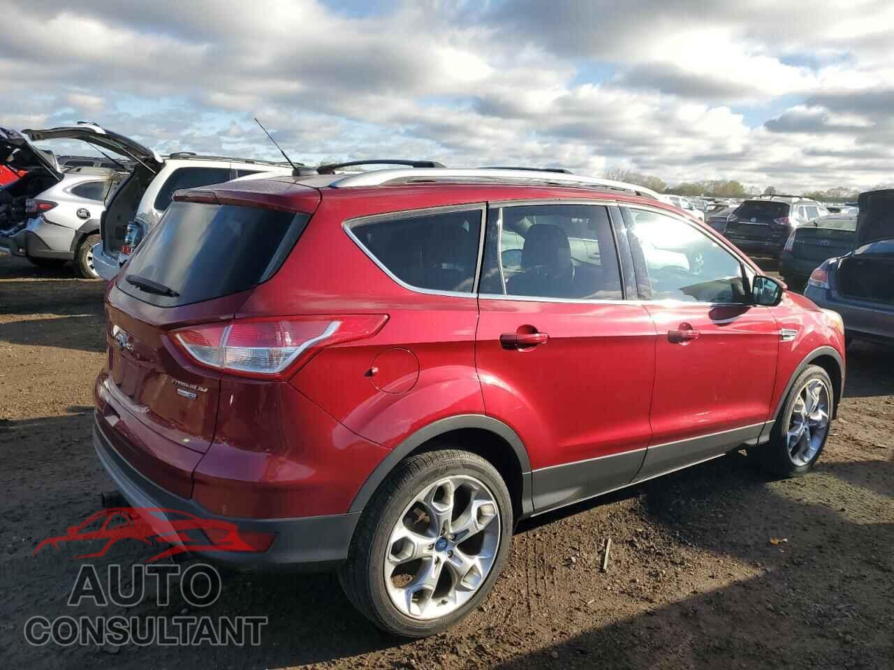 FORD ESCAPE 2013 - 1FMCU9J97DUC10138