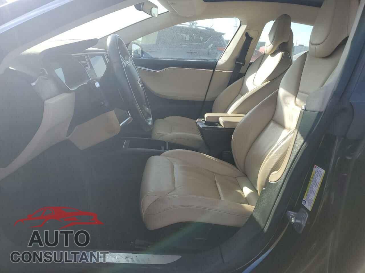 TESLA MODEL S 2017 - 5YJSA1E27HF195310