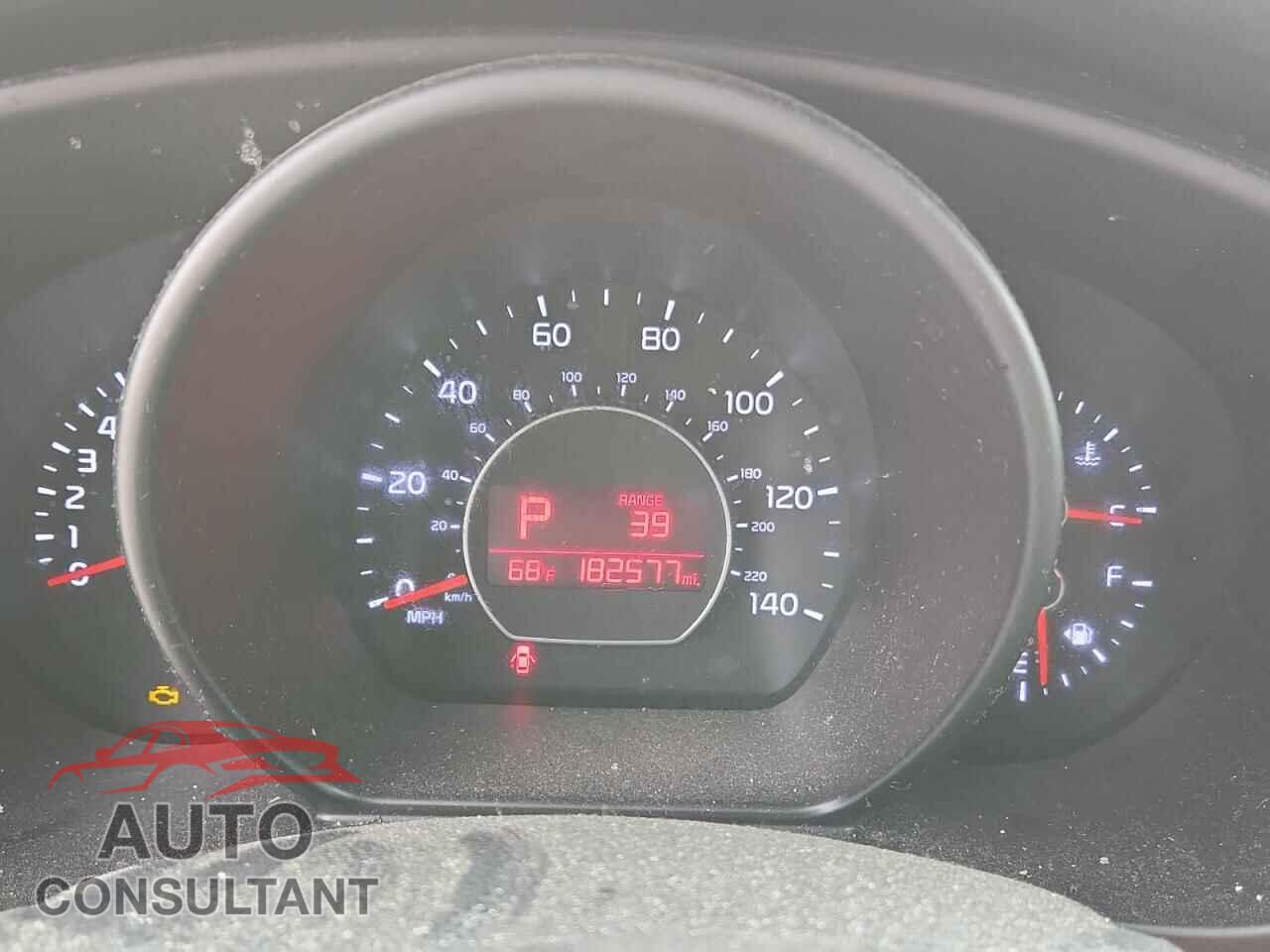 KIA SOUL 2017 - KNDJN2A29H7881592