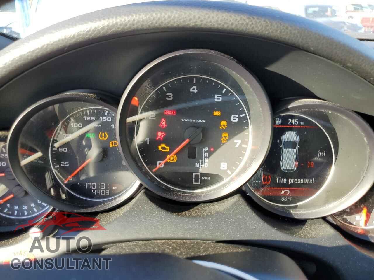 PORSCHE CAYENNE 2012 - WP1AA2A21CLA12589