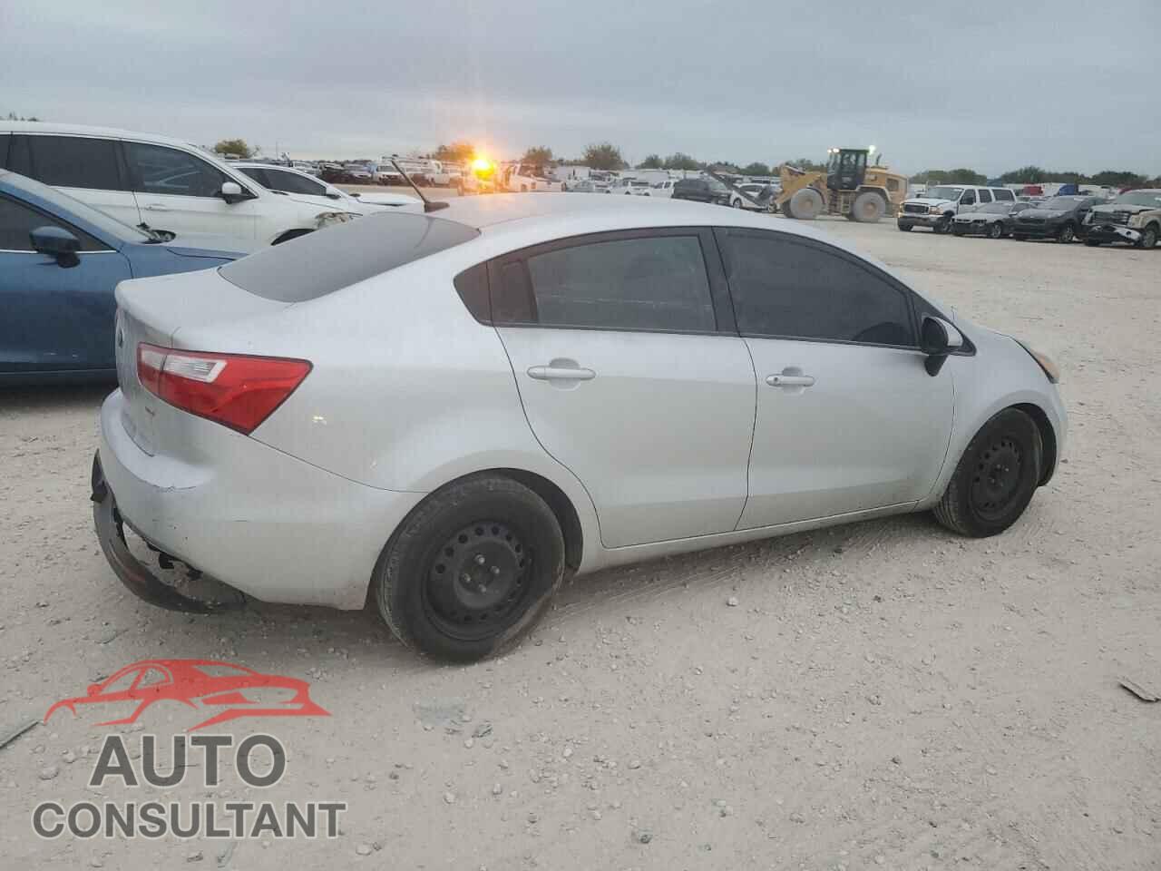 KIA RIO 2014 - KNADM4A38E6413727