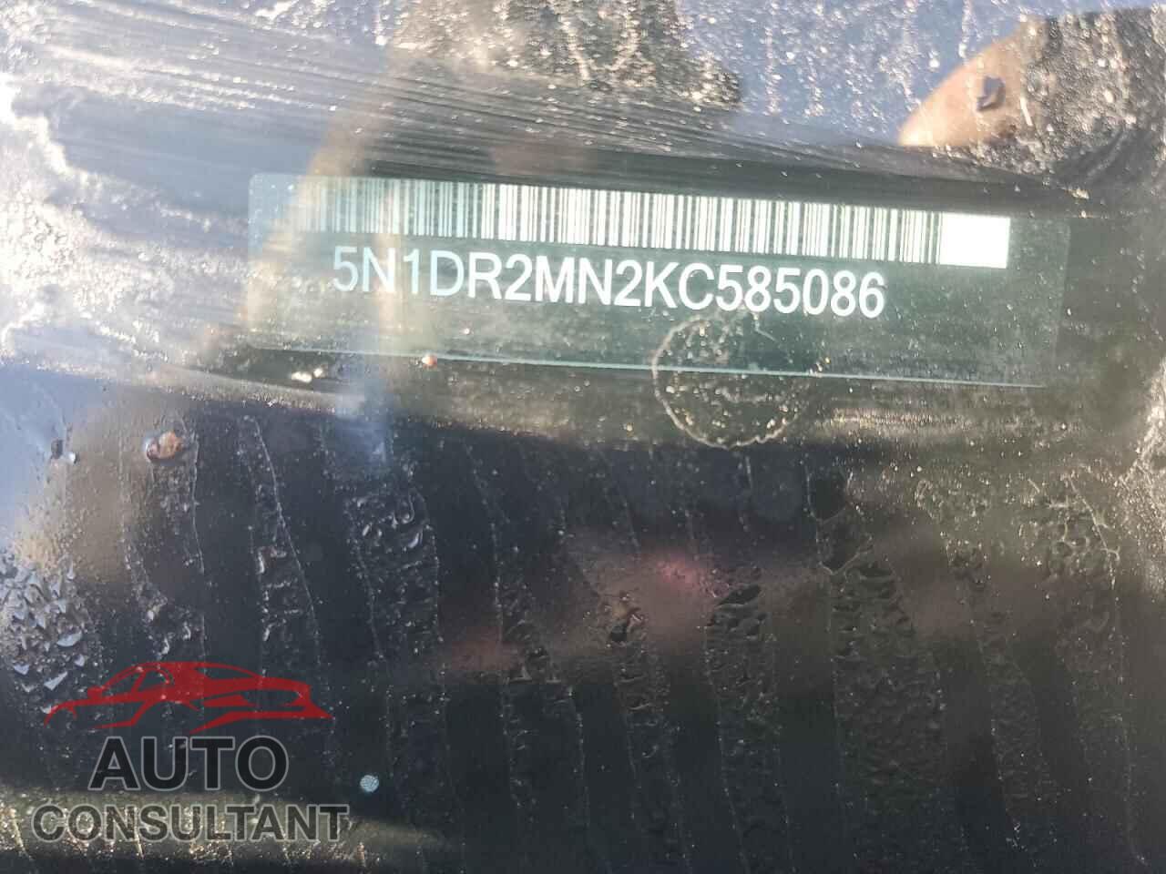 NISSAN PATHFINDER 2019 - 5N1DR2MN2KC585086