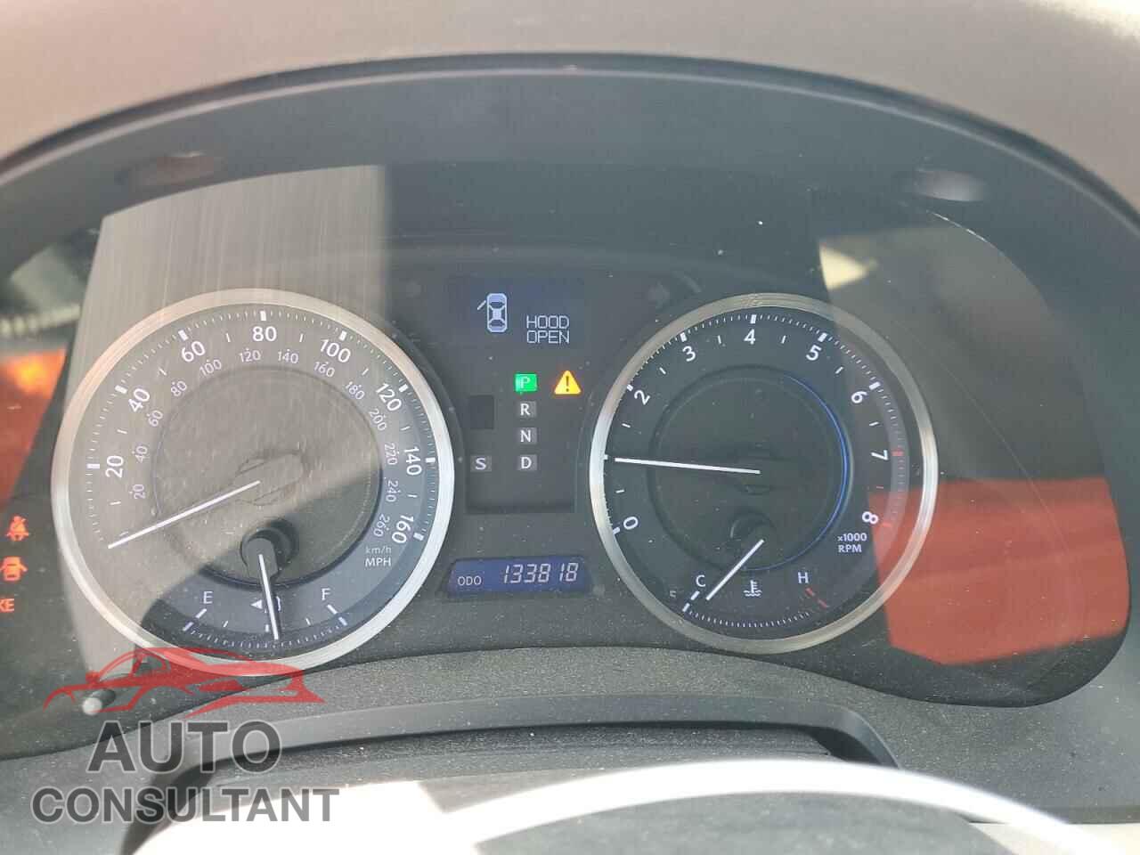 LEXUS IS 2011 - JTHBF5C21B5147580
