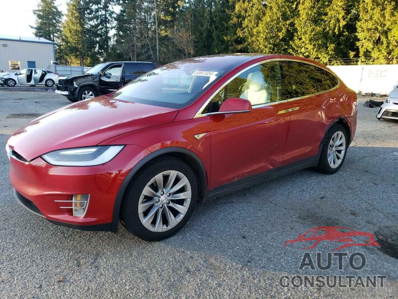 TESLA MODEL X 2016 - 5YJXCAE22GF010935