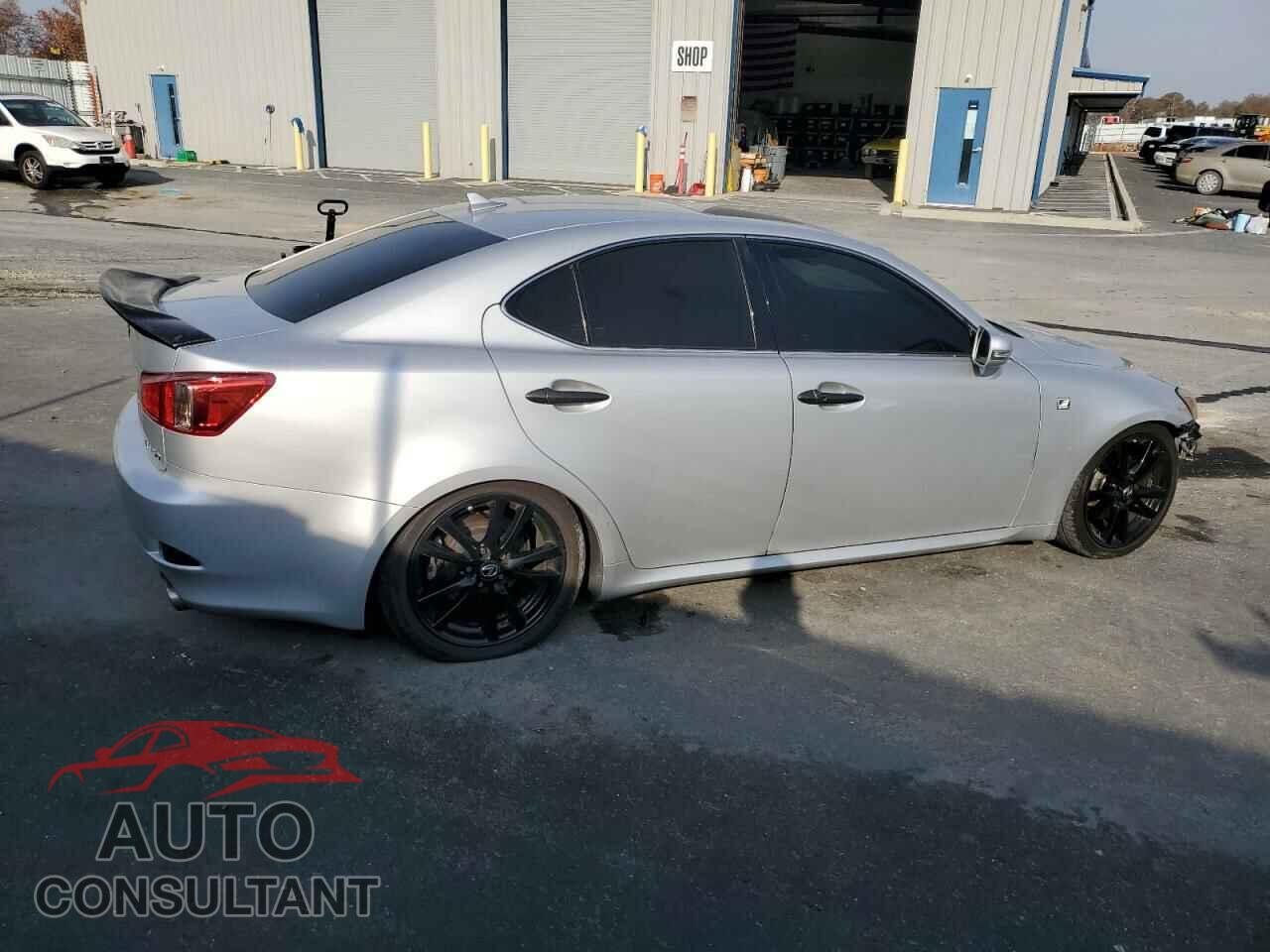 LEXUS IS 2012 - JTHBF5C23C2102045