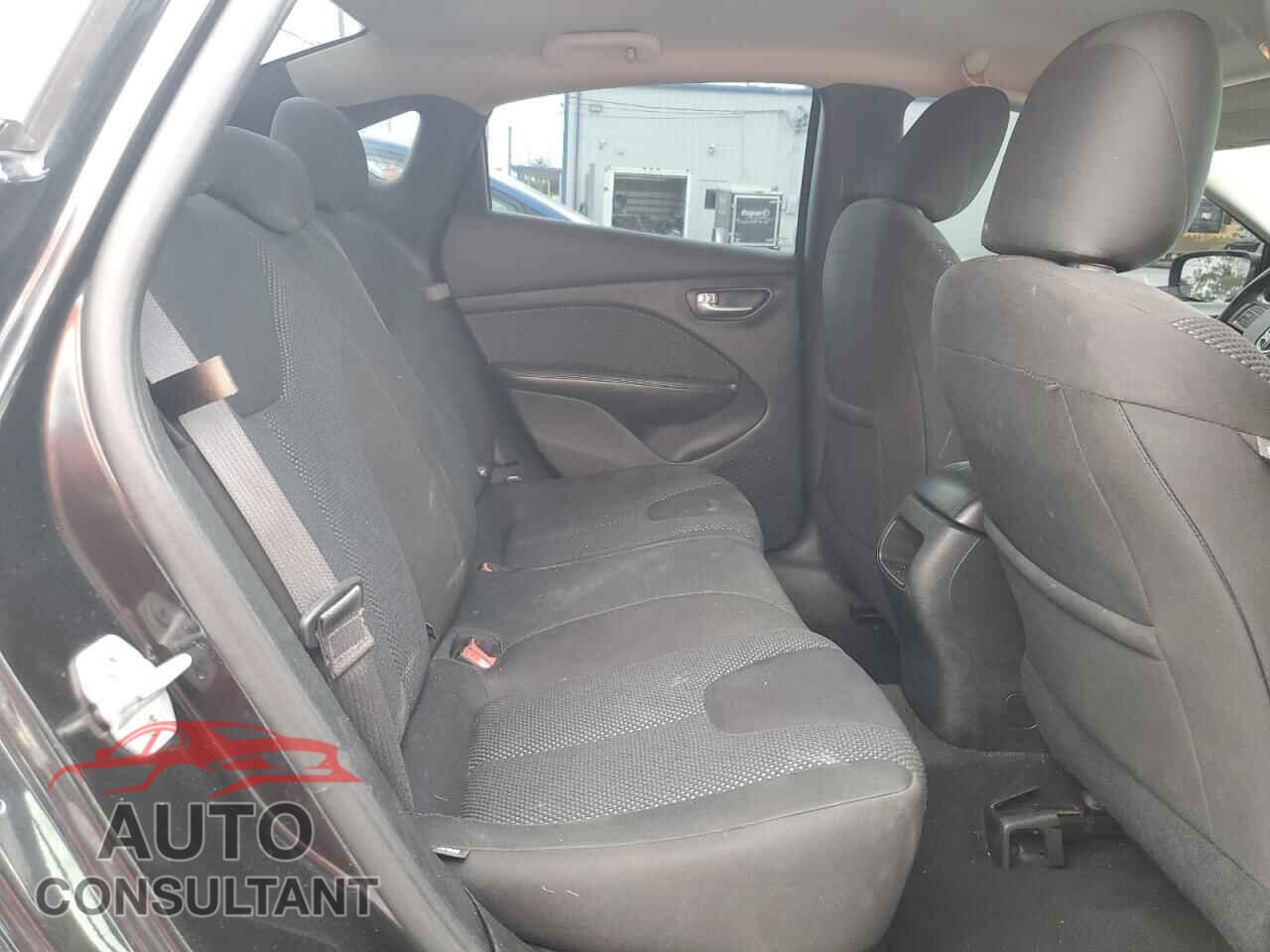 DODGE DART 2015 - 1C3CDFAA7FD378768