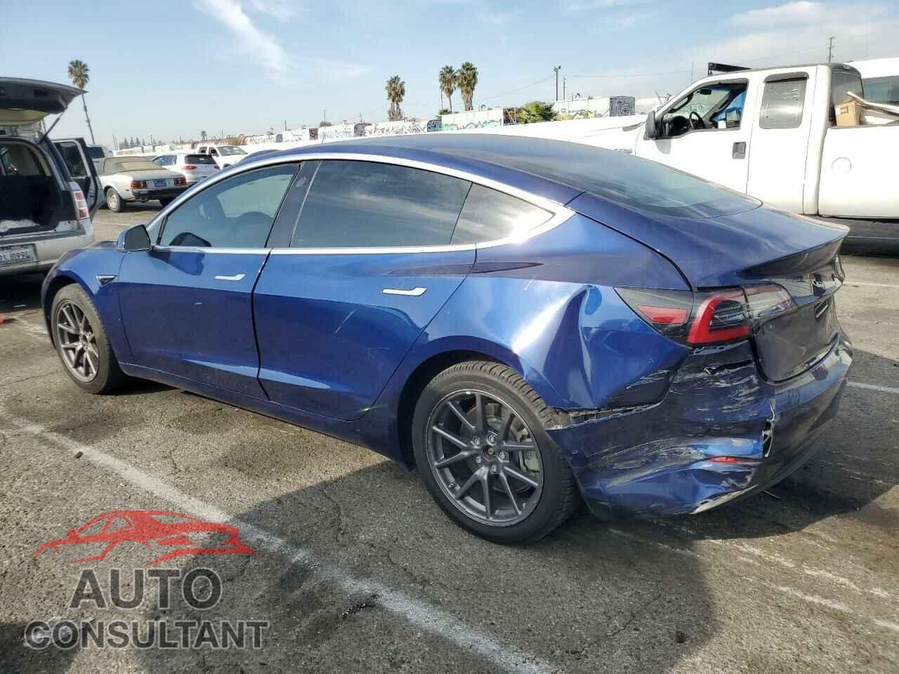 TESLA MODEL 3 2018 - 5YJ3E1EA2JF125008