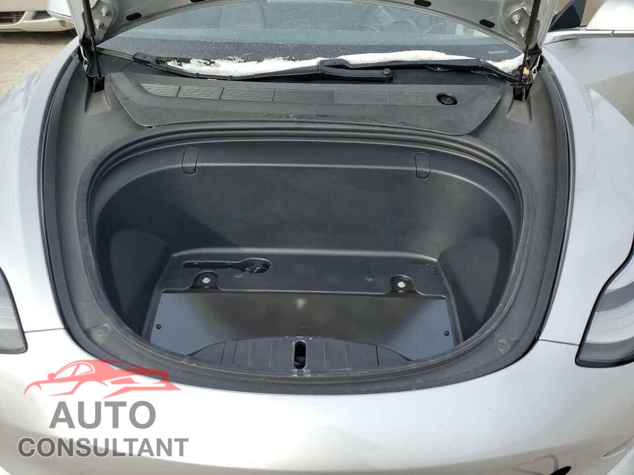 TESLA MODEL 3 2018 - 5YJ3E1EB0JF121418