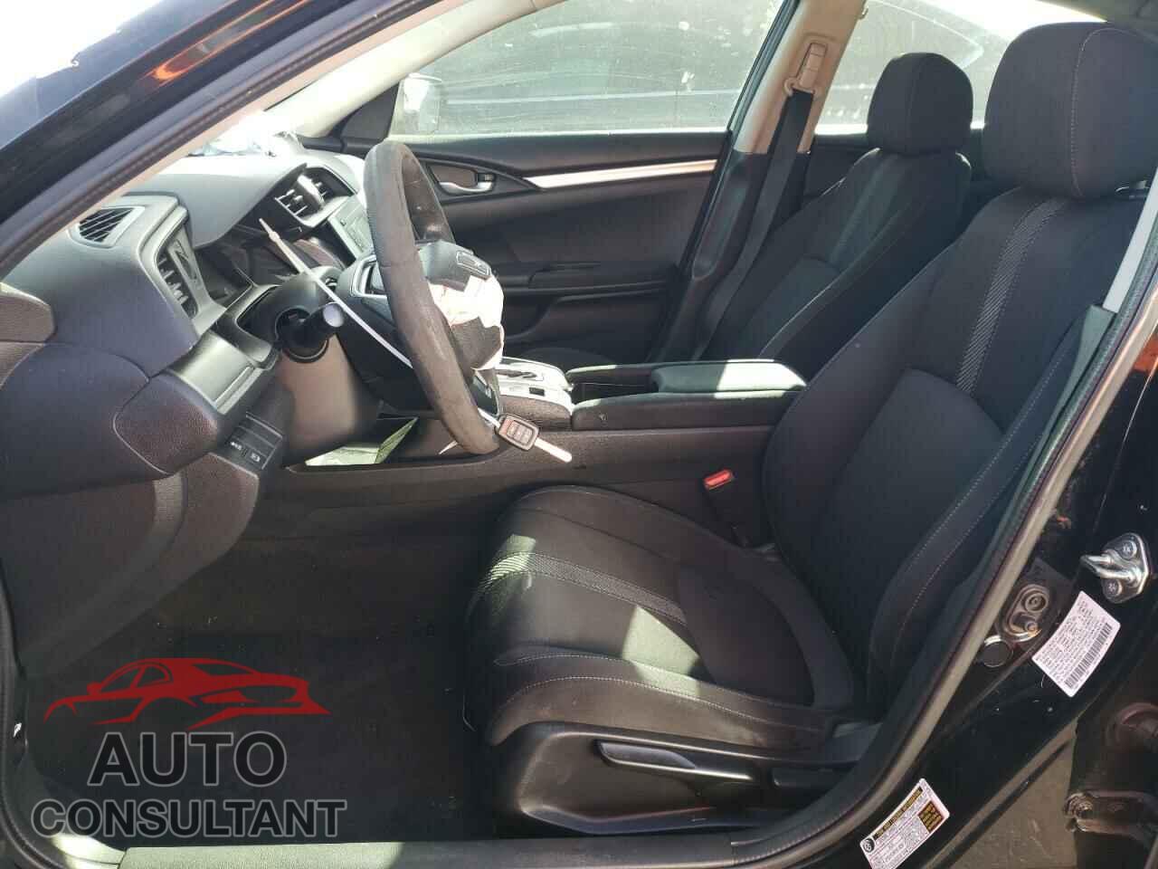 HONDA CIVIC 2017 - 2HGFC2F53HH526115