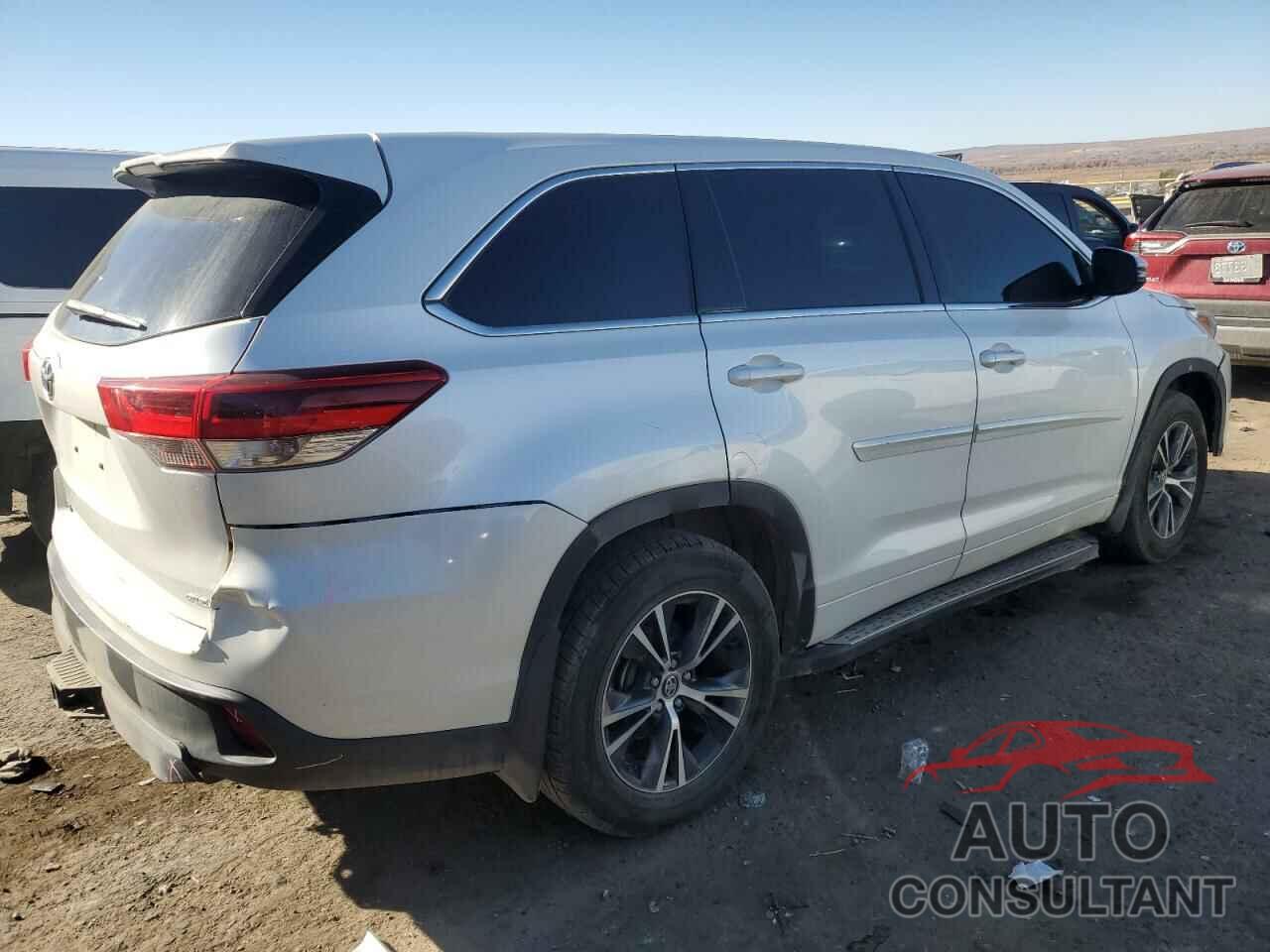 TOYOTA HIGHLANDER 2017 - 5TDBZRFH7HS418242