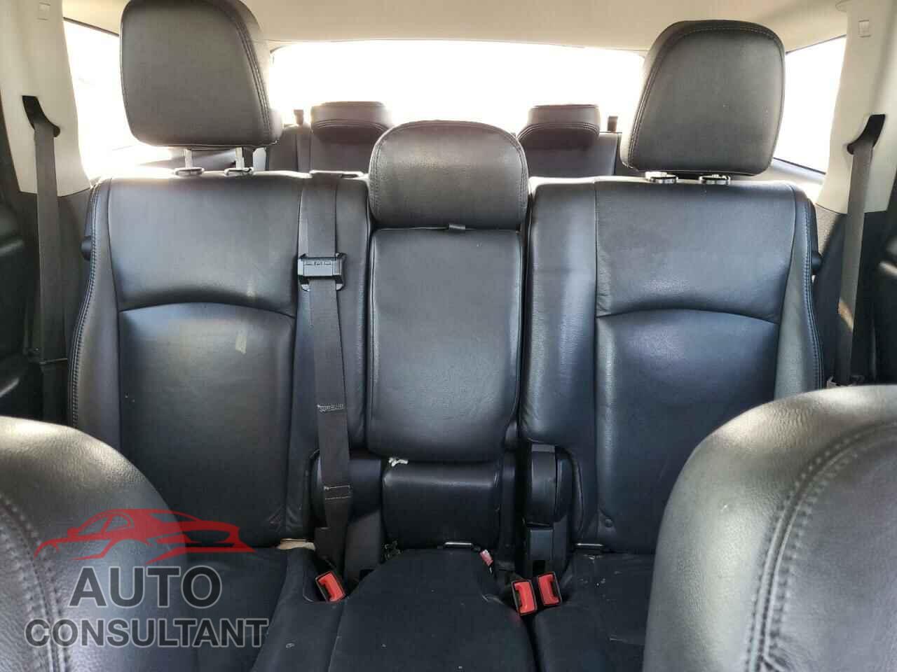 DODGE JOURNEY 2015 - 3C4PDCBB0FT710837