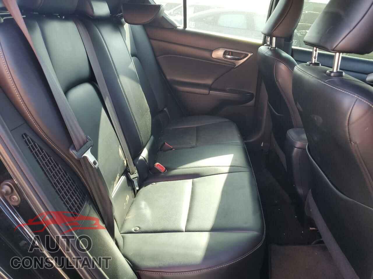 LEXUS CT 200 2014 - JTHKD5BH1E2173937