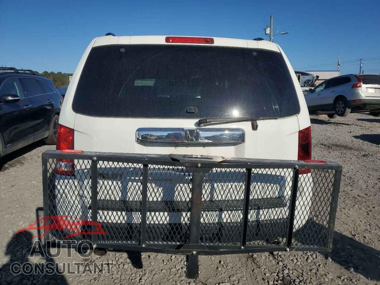 HONDA PILOT 2011 - 5FNYF3H62BB040077