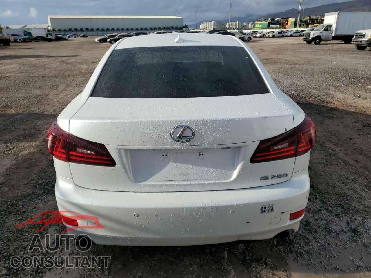 LEXUS IS 2013 - JTHBF5C2XD5189703
