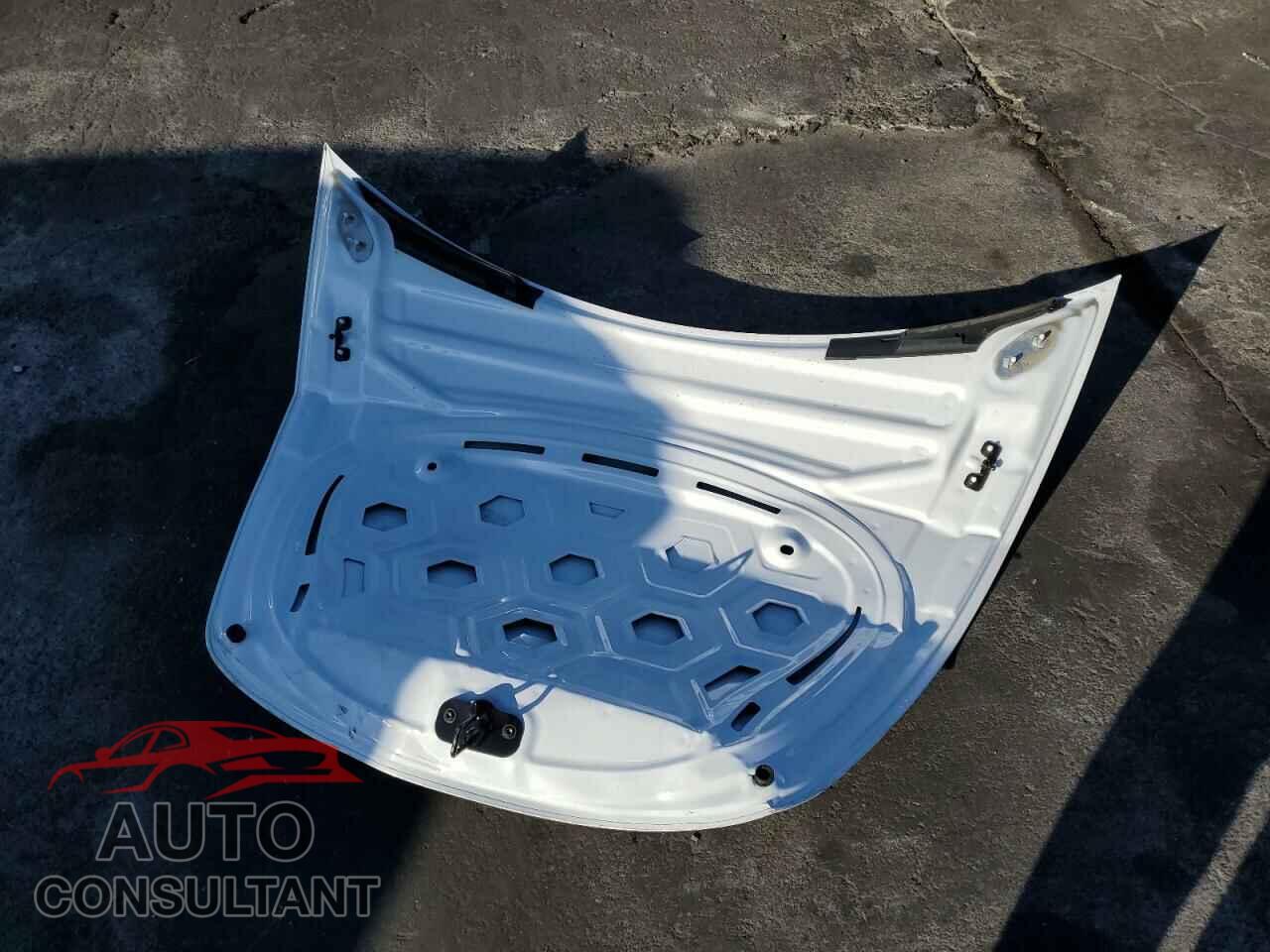 TESLA MODEL 3 2021 - 5YJ3E1EA8MF094044