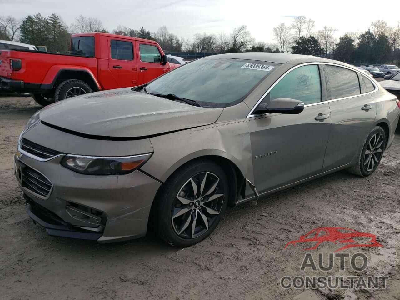 CHEVROLET MALIBU 2017 - 1G1ZE5ST4HF262571