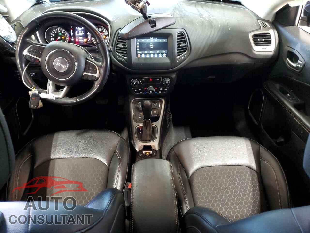 JEEP COMPASS 2020 - 3C4NJDBB4LT197299