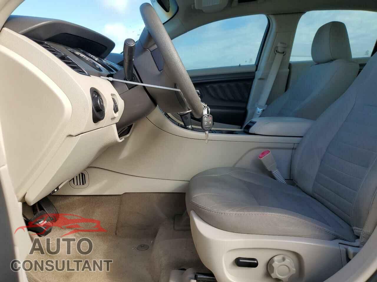 FORD TAURUS 2012 - 1FAHP2DW2CG122000