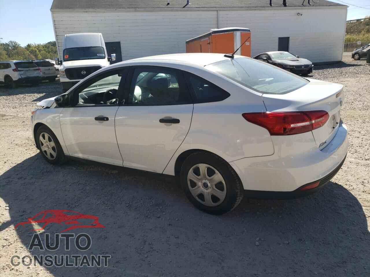 FORD FOCUS 2018 - 1FADP3E23JL267826