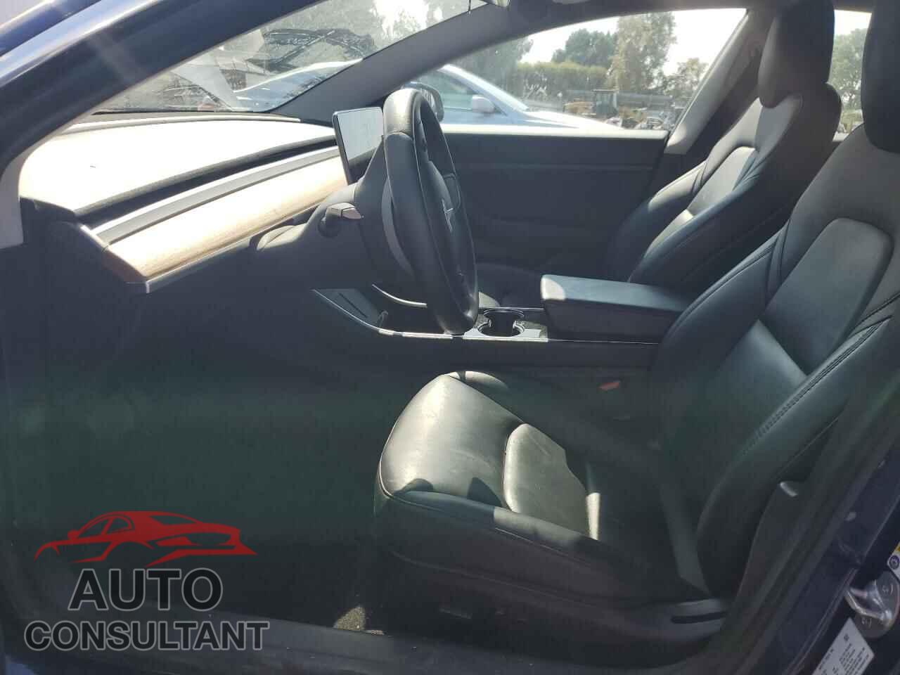 TESLA MODEL 3 2020 - 5YJ3E1EA2LF739852