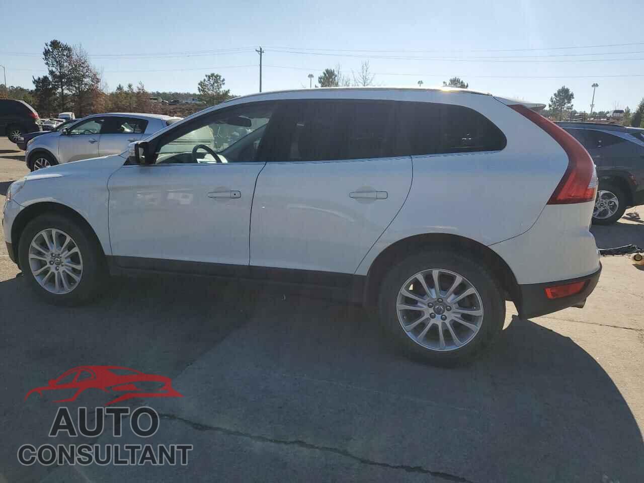 VOLVO XC60 2010 - YV4992DZ5A2071182