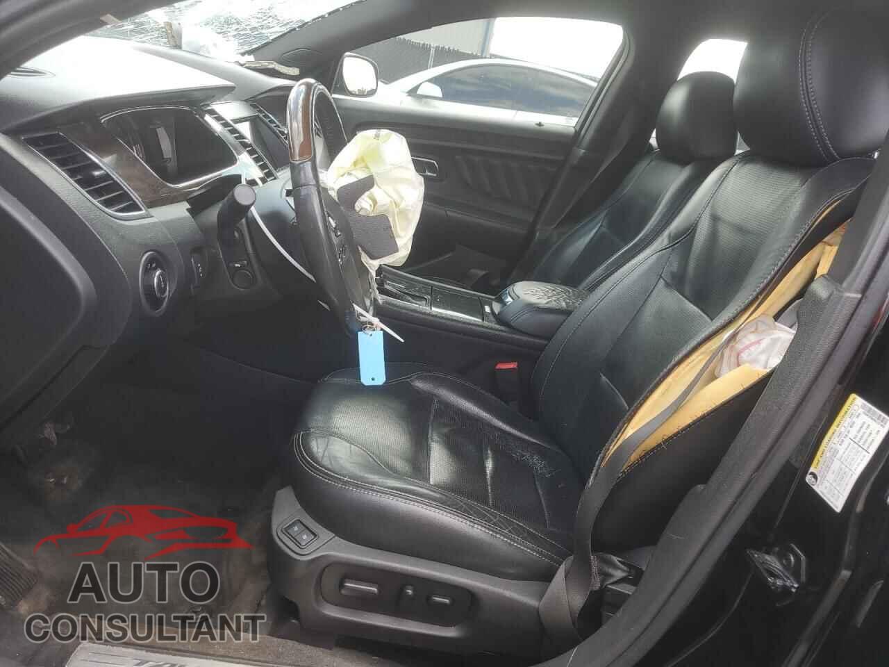 FORD TAURUS 2017 - 1FAHP2F89HG127460