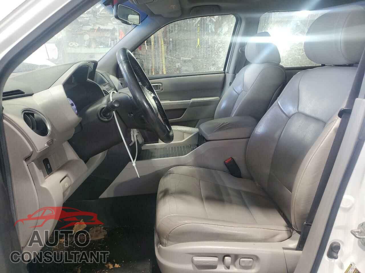 HONDA PILOT 2012 - 5FNYF4H57CB046729