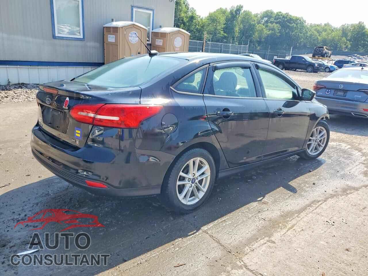 FORD FOCUS 2017 - 1FADP3F28HL322084