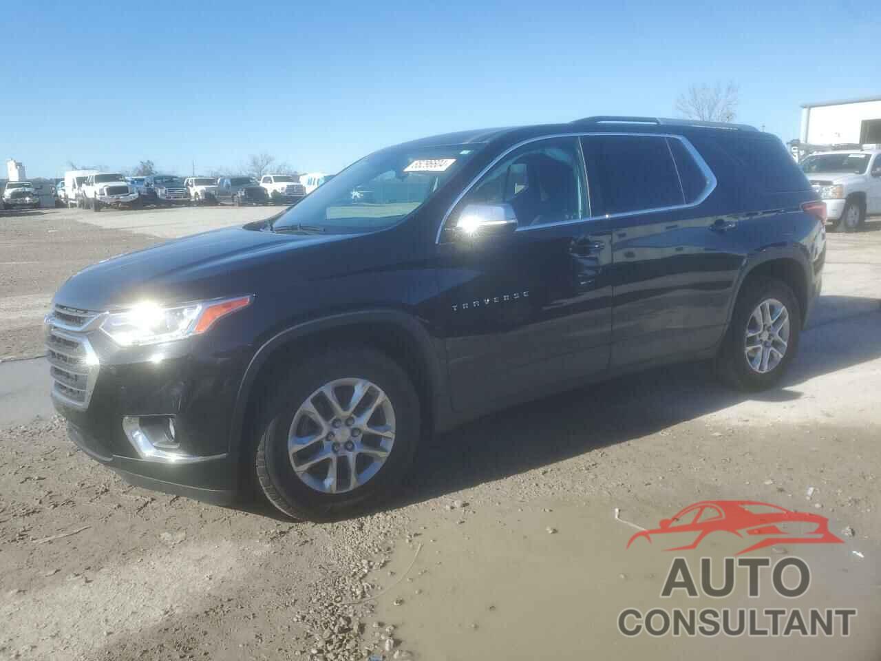 CHEVROLET TRAVERSE 2018 - 1GNERGKW2JJ235430