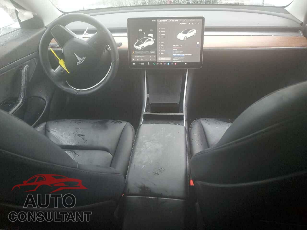 TESLA MODEL 3 2020 - 5YJ3E1ECXLF627351