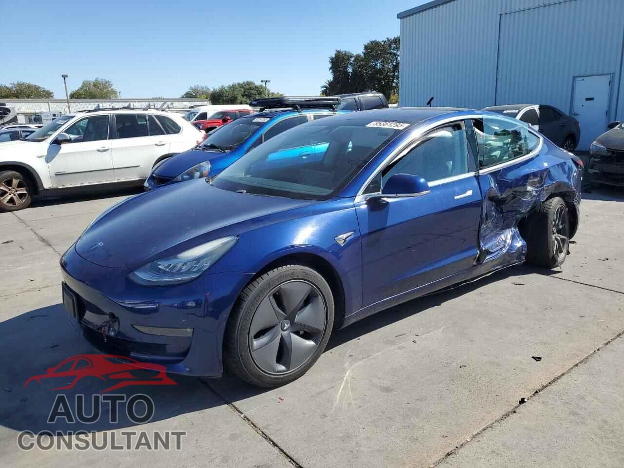 TESLA MODEL 3 2019 - 5YJ3E1EA6KF208300