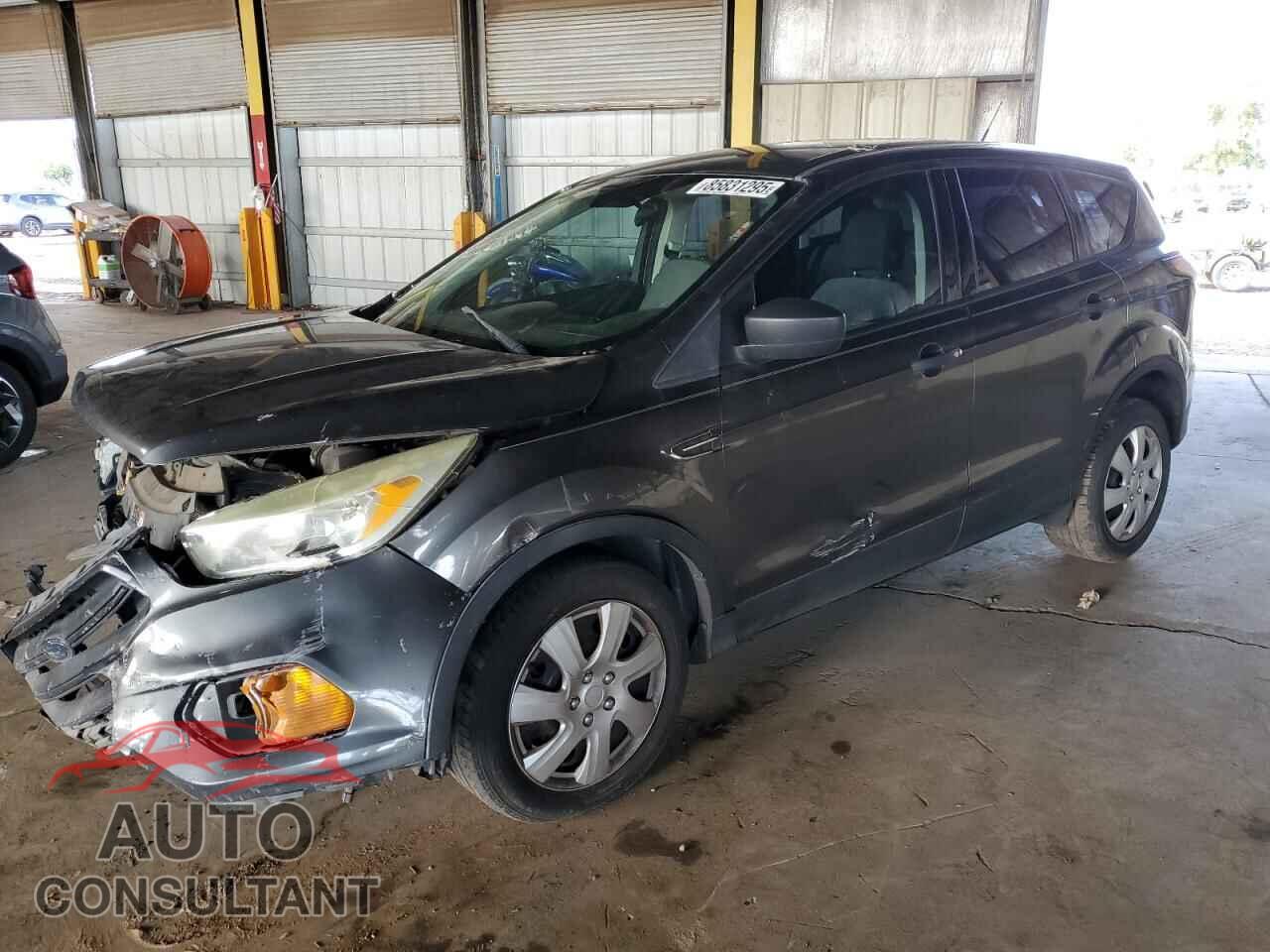 FORD ESCAPE 2017 - 1FMCU0F79HUC11512