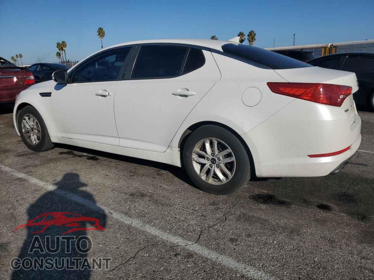 KIA OPTIMA 2011 - KNAGM4A77B5110486