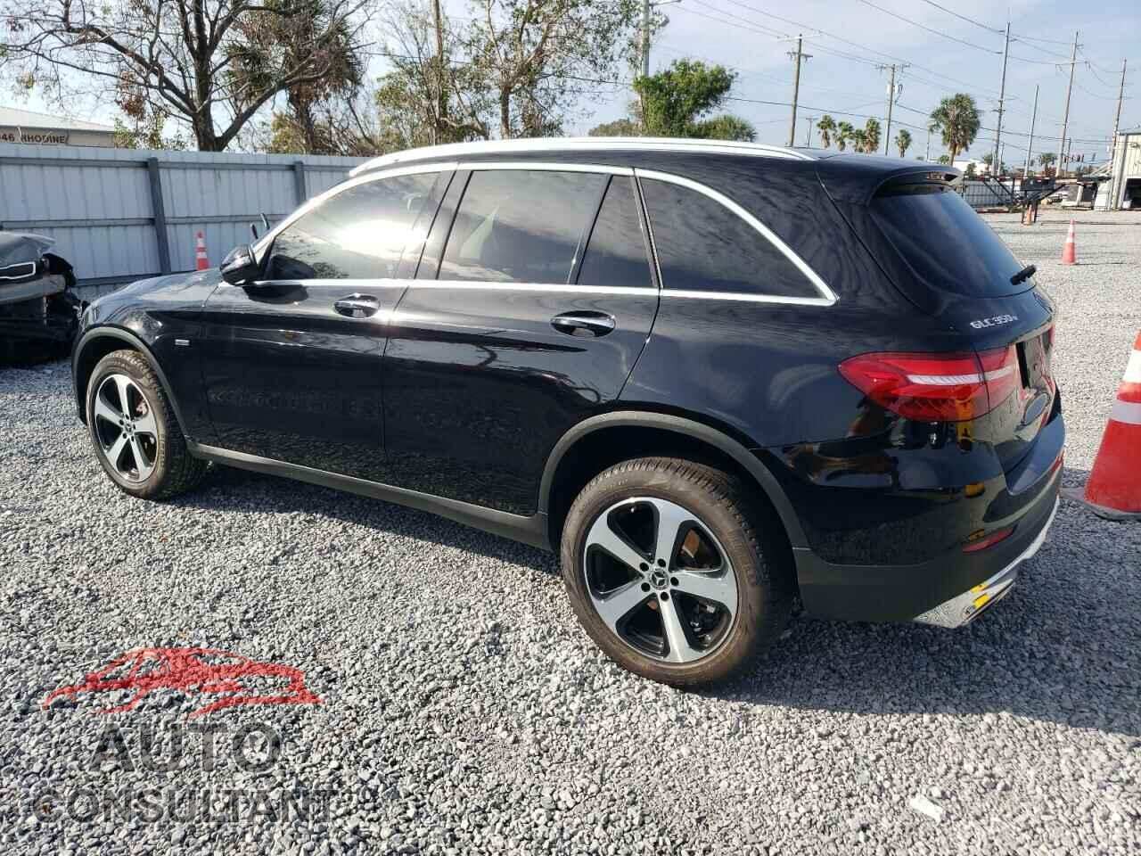 MERCEDES-BENZ GLC-CLASS 2019 - WDC0G5EB6KF565771