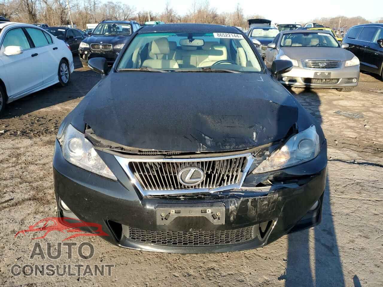 LEXUS IS 2012 - JTHCF5C25C5055202