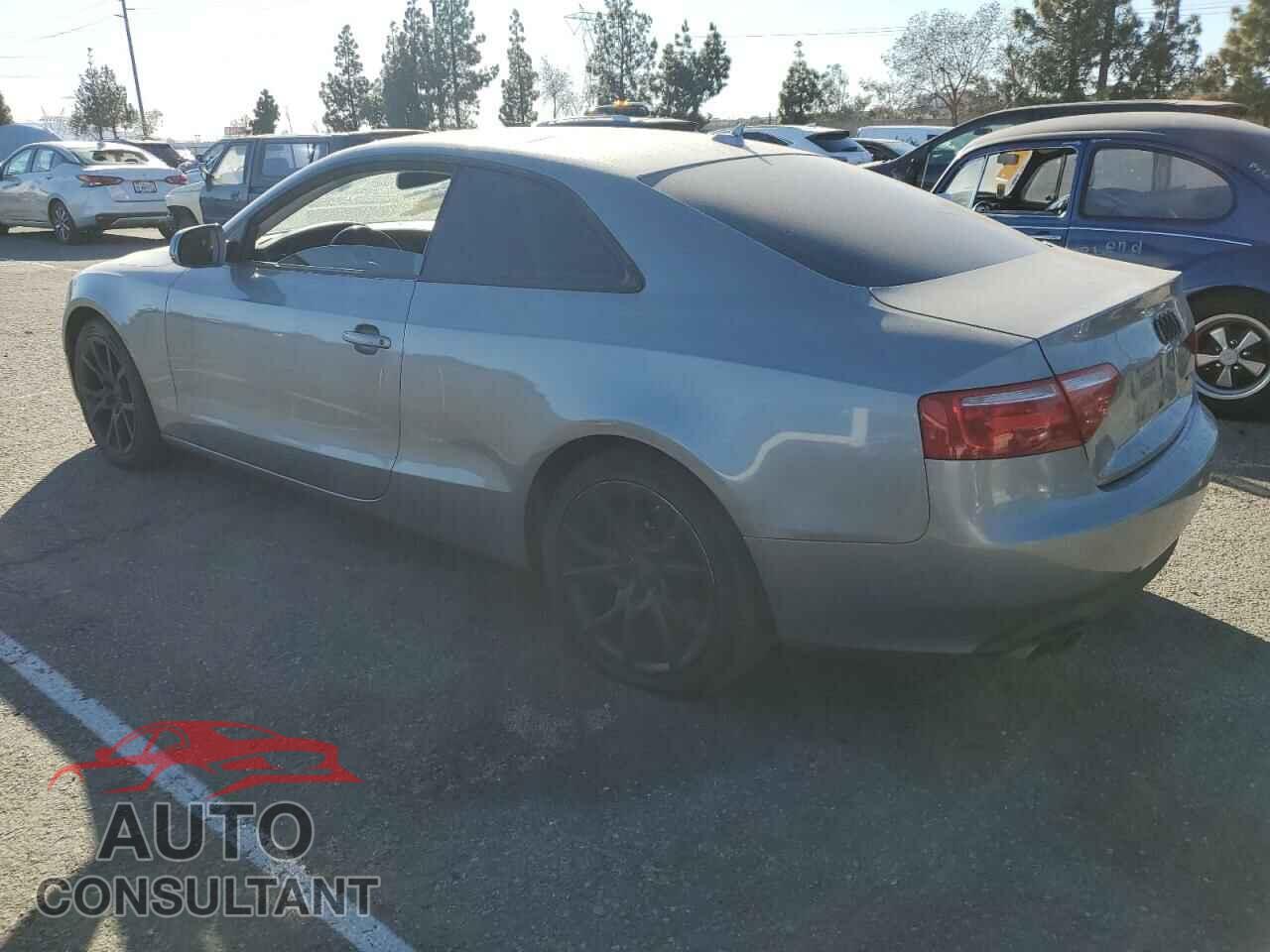 AUDI A5 2011 - WAUCFAFR2BA005332