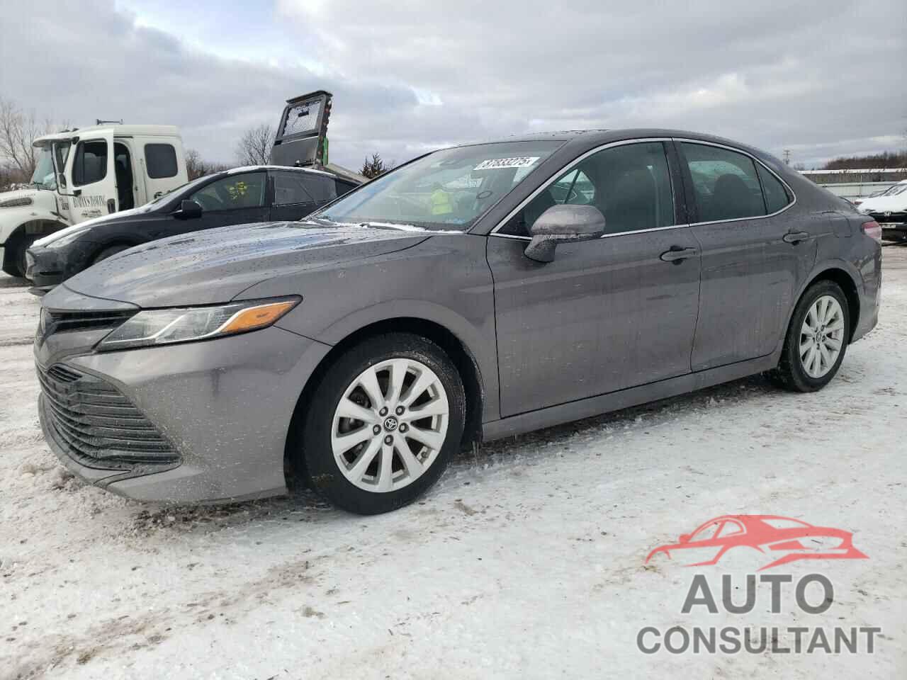 TOYOTA CAMRY 2018 - 4T1B11HK9JU103750