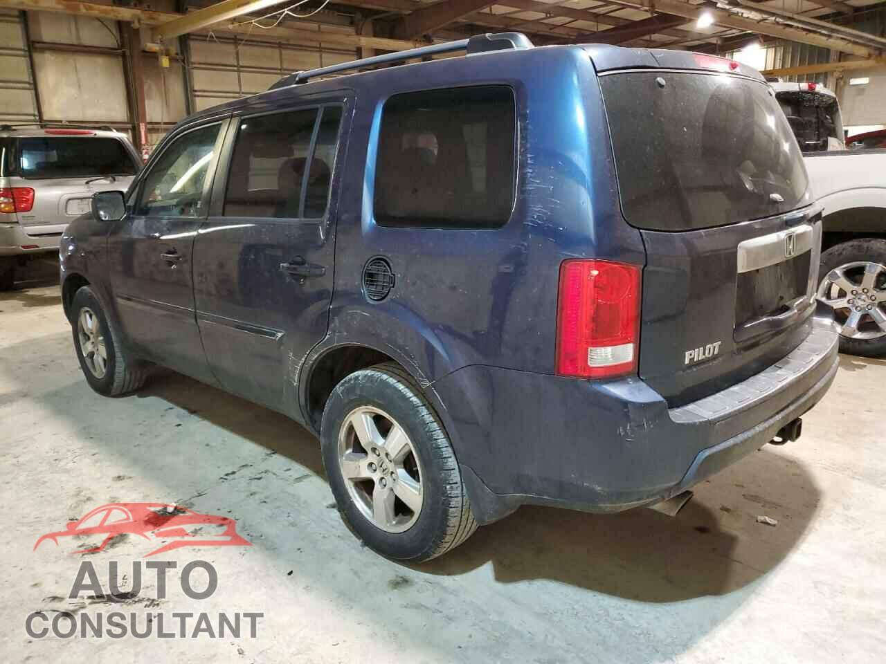 HONDA PILOT 2011 - 5FNYF4H56BB085875
