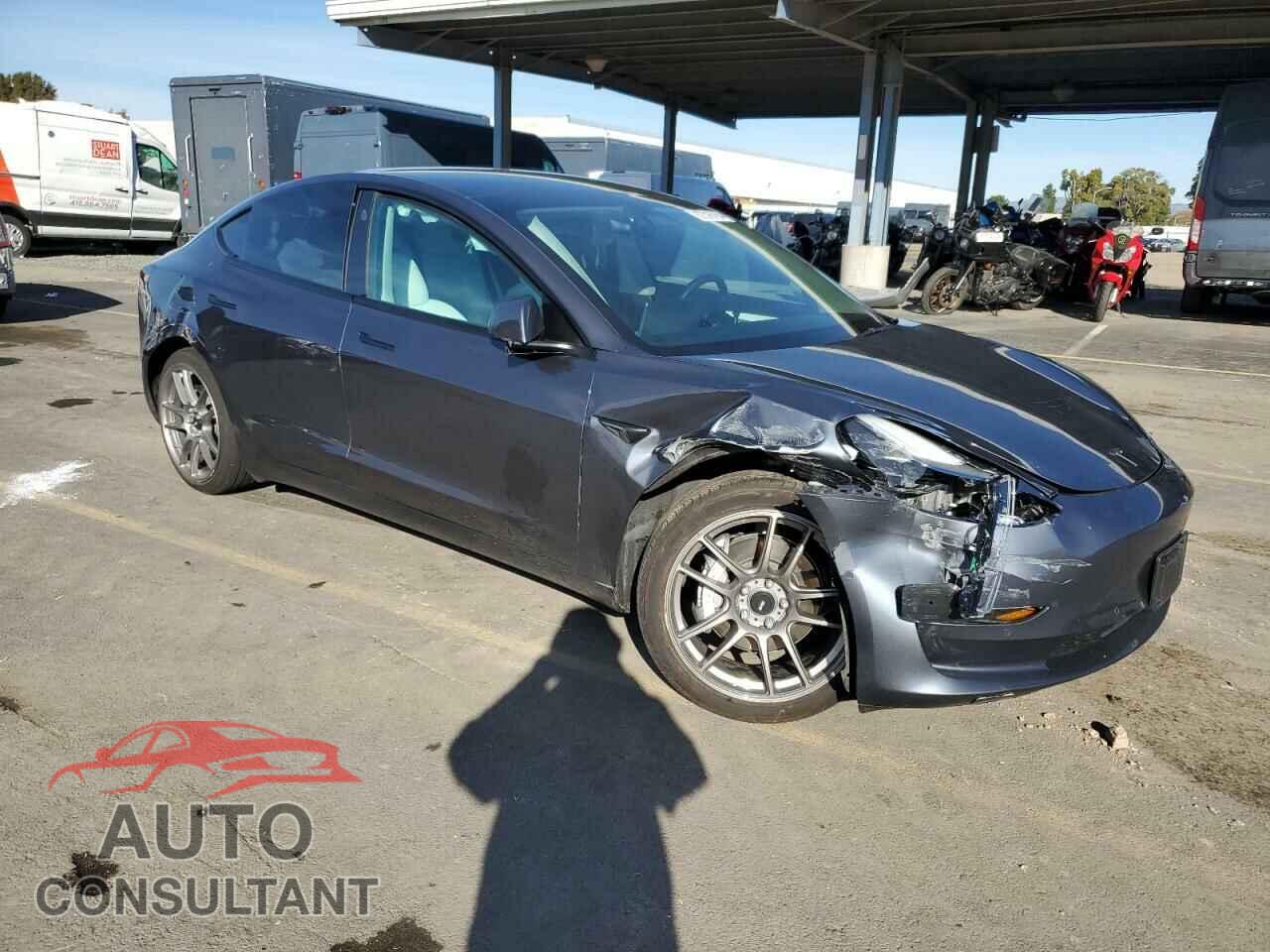 TESLA MODEL 3 2022 - 5YJ3E1EA6NF309907