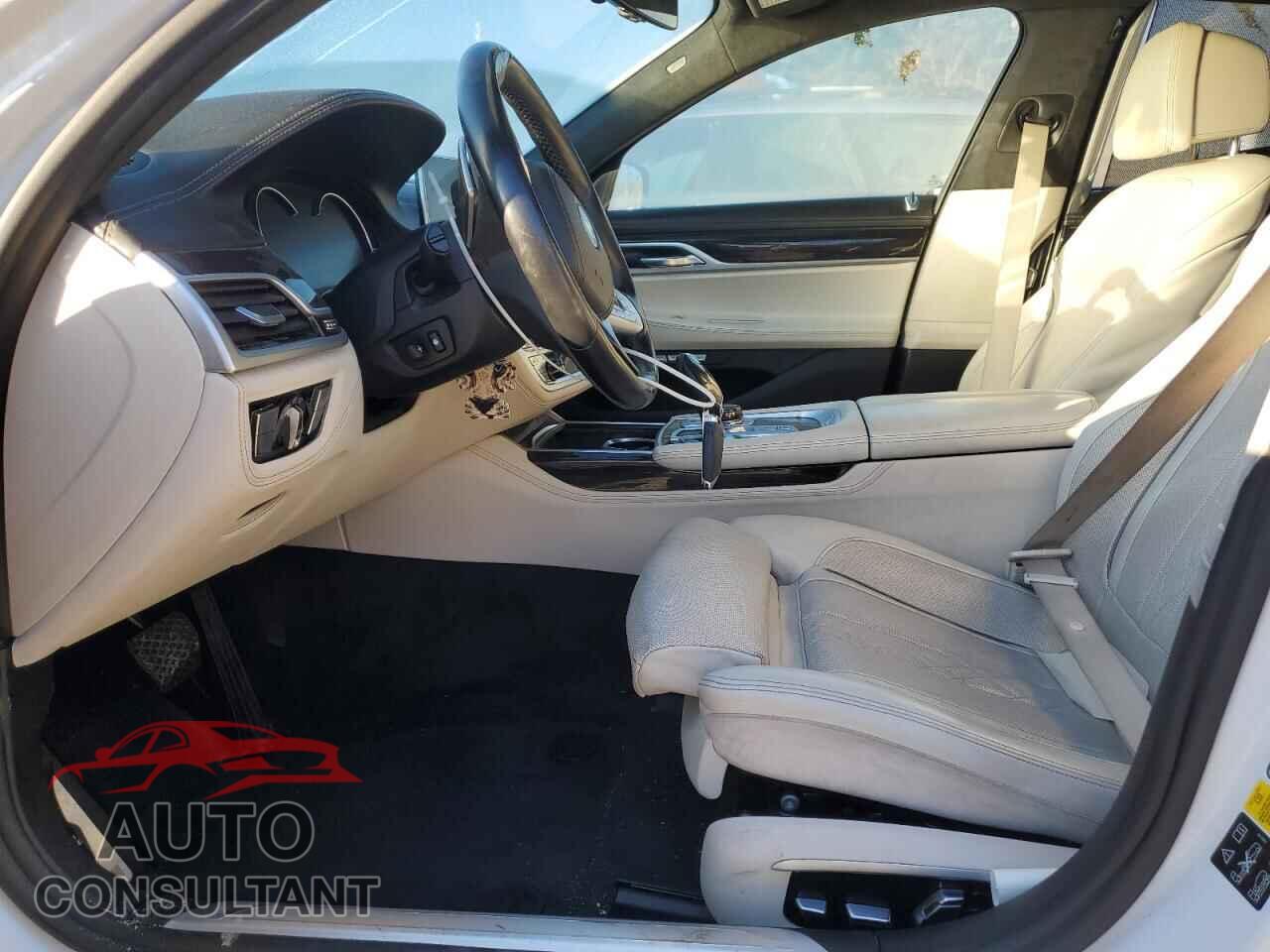 BMW 7 SERIES 2017 - WBA7F2C52HG421332