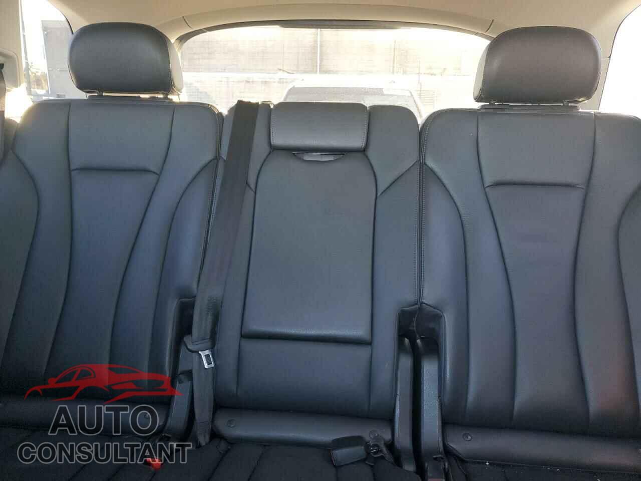 AUDI Q7 2017 - WA1LAAF79HD042914