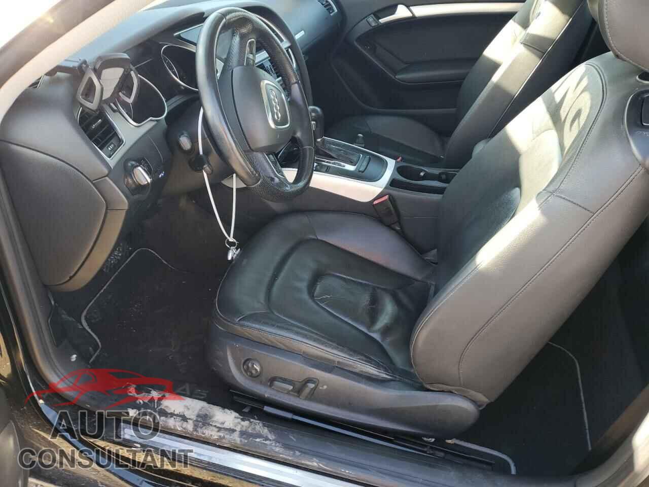 AUDI A5 2010 - WAUCFAFR9AA023096